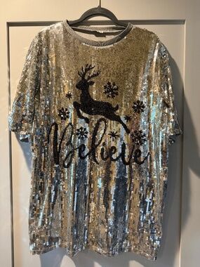 Sequin "Believe" Graphic (O/S) Shirt Silver and Gray with Black Script